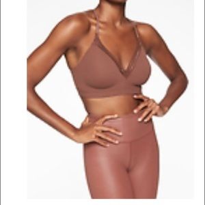 Athleta Powervita everyday bra